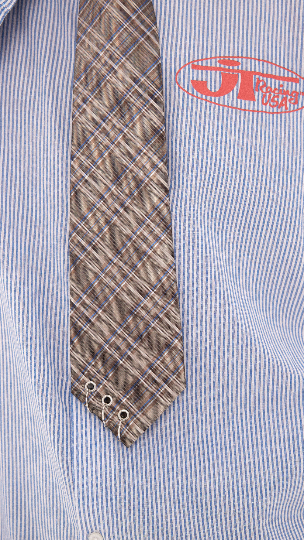 CHECK TIE WITH RING DETAIL